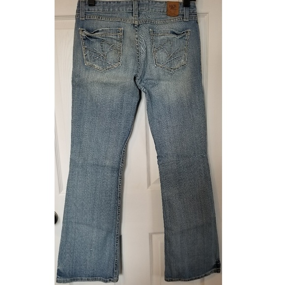 BKE Denim Flare-Leg 'Sabrina' Jeans - Picture 3 of 8